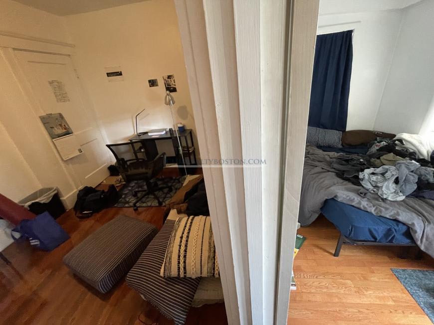 46 Adamson St. – photo 4