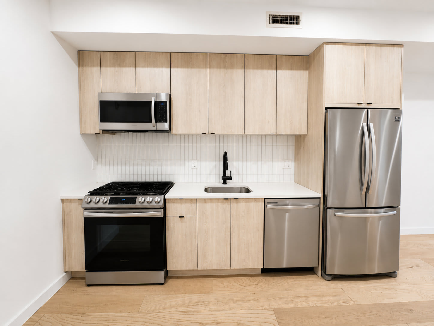 1806 I St Ne – photo 4