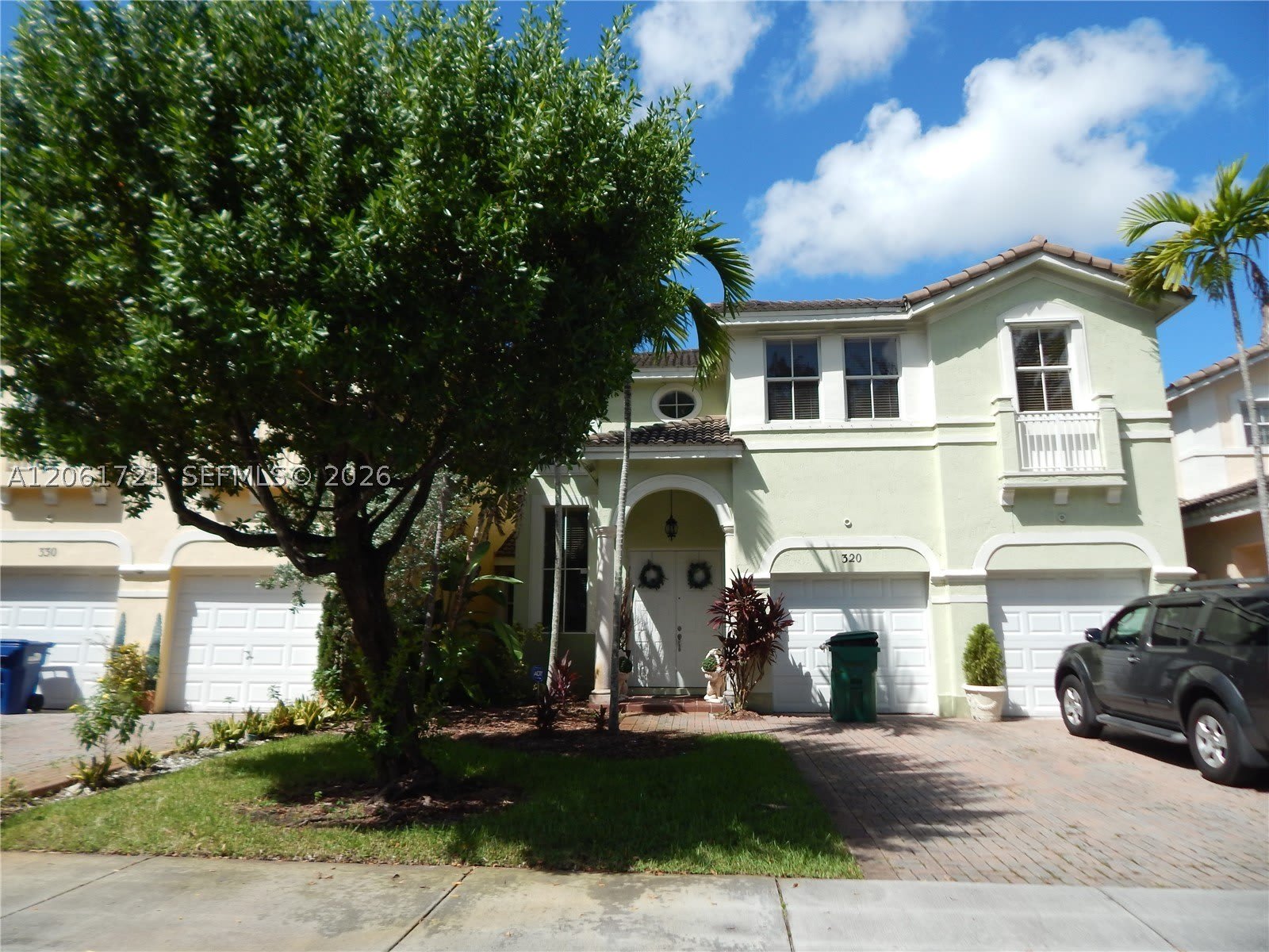 320 SW 87th Ct – photo 1