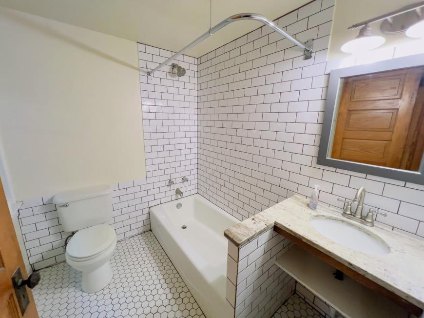 2502 North Kedzie Blvd. – photo 5