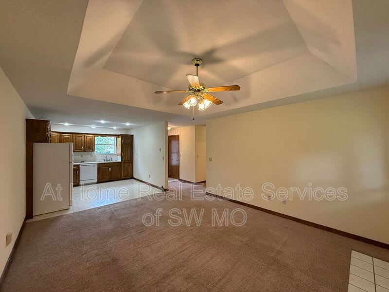 722 Mclean Ct – photo 5