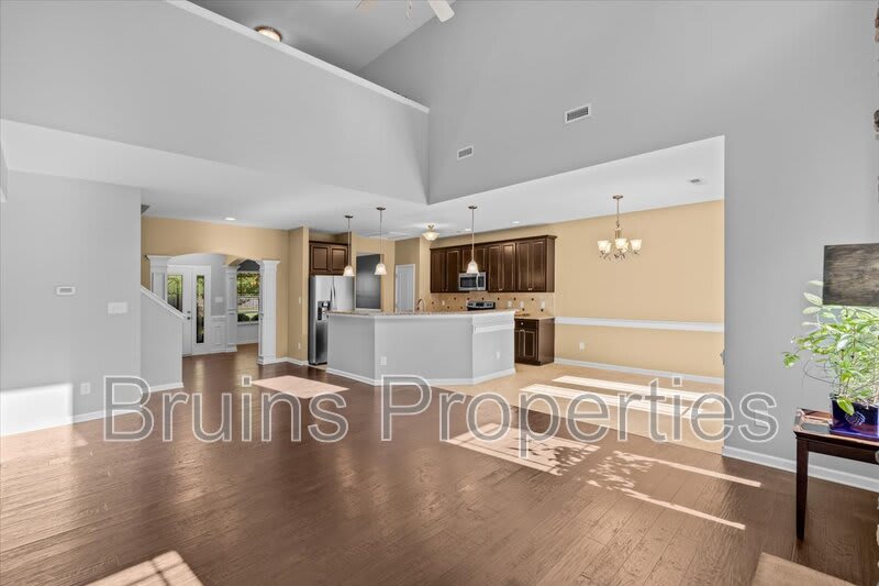 1814 Castle Gate Court – photo 5