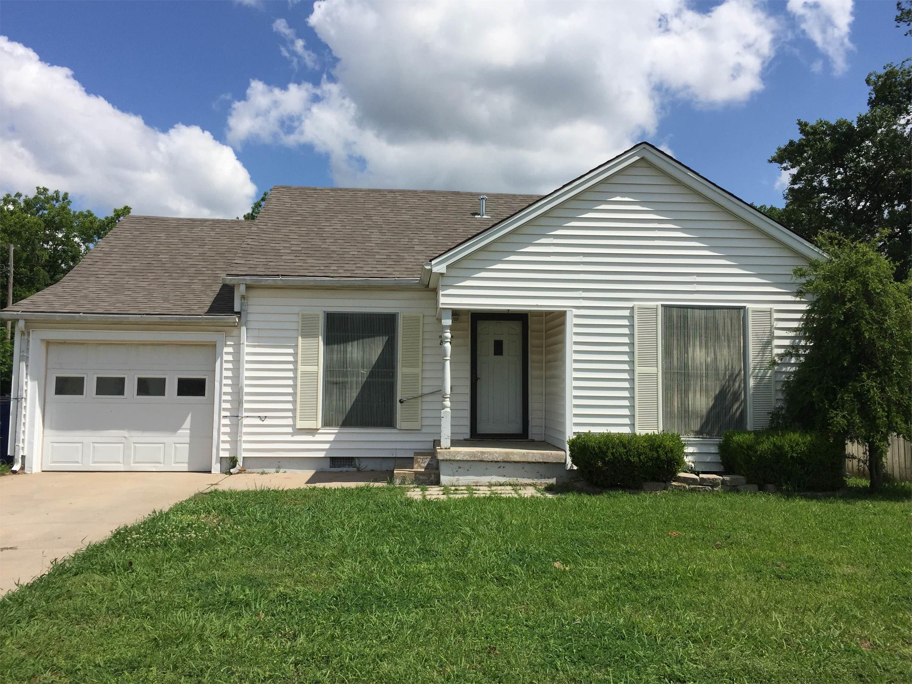 805 W Elder – photo 1