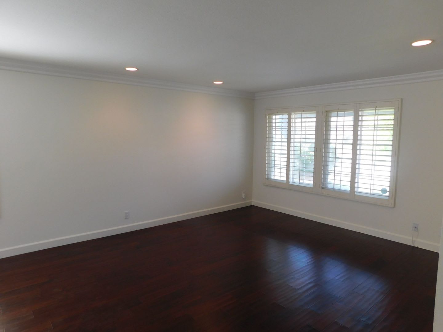Beautiful 5-bedroom 3-Bathroom 2-Story House – photo 5