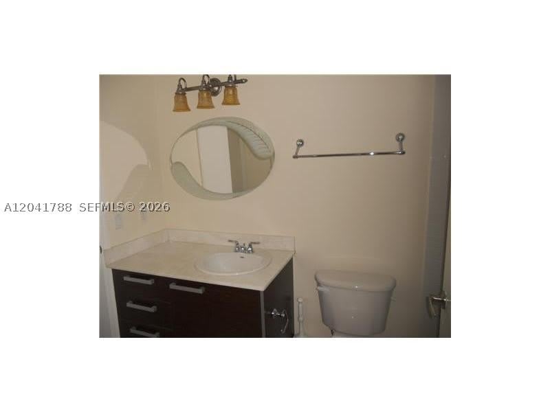 2525 SW 3 AV – photo 5