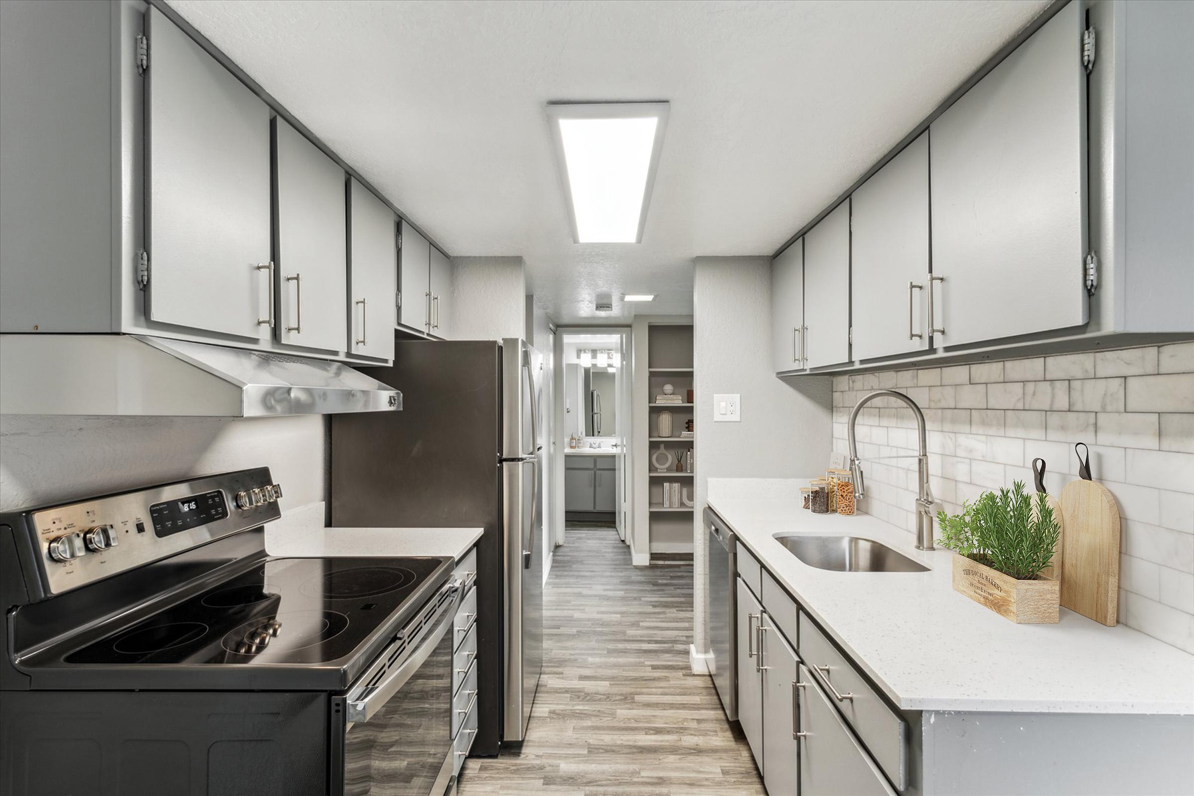 Westlake Apartments – photo 4