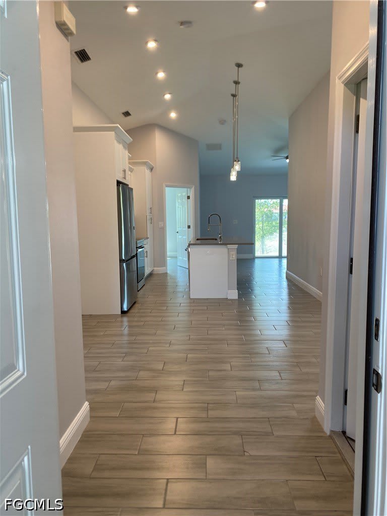 2215 Hogan Drive – photo 1
