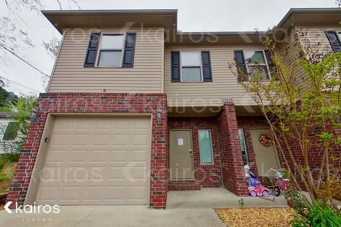 2103 Perry Street – photo 2