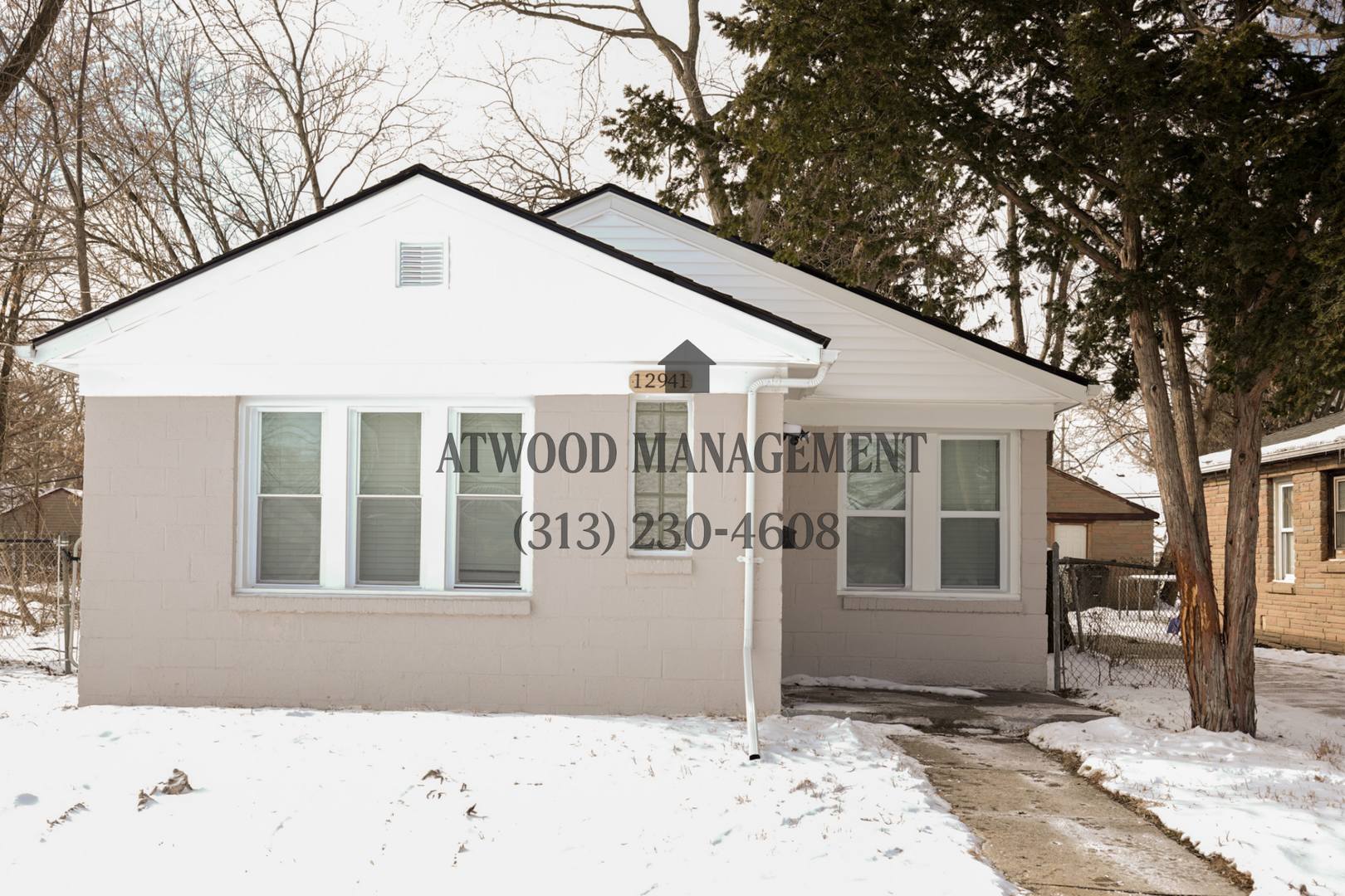 Fully Renovated 2-Bedroom Home – Move-In Ready for You! – photo 1