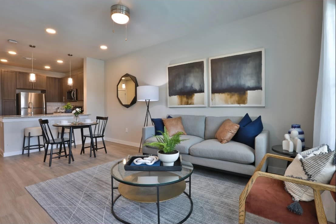 1663 Independence Dr – photo 4