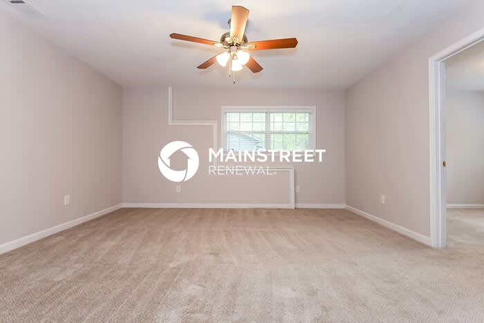 5515 Hall Circle – photo 3