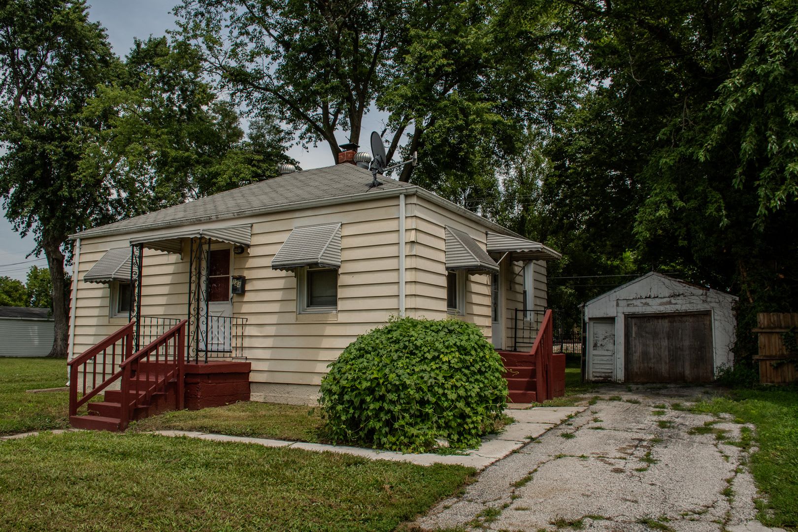 Two bedroom House in East Alton – photo 1