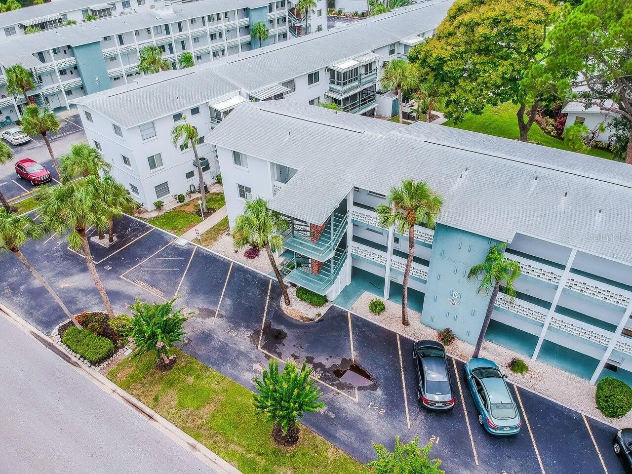 1815 SUNNY Drive – photo 1