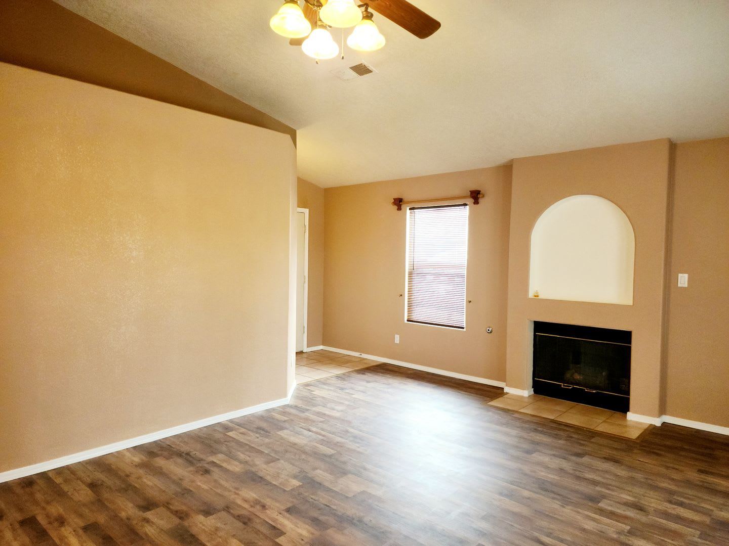 Four Bedroom Two Bath Home Located In Southwest Albuquerque Off Of Tower And 98Th – photo 2