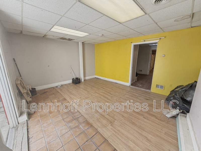 206 Primrose Street – photo 2
