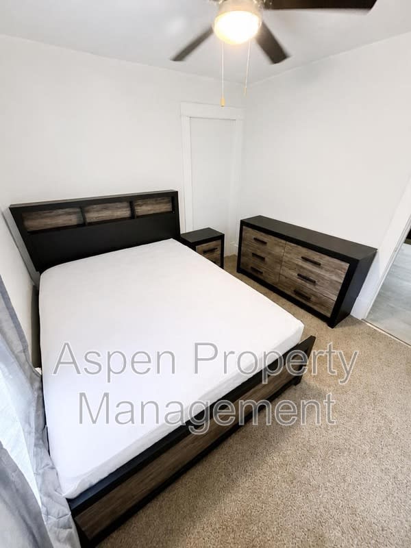 1213 Doemland Street – photo 4