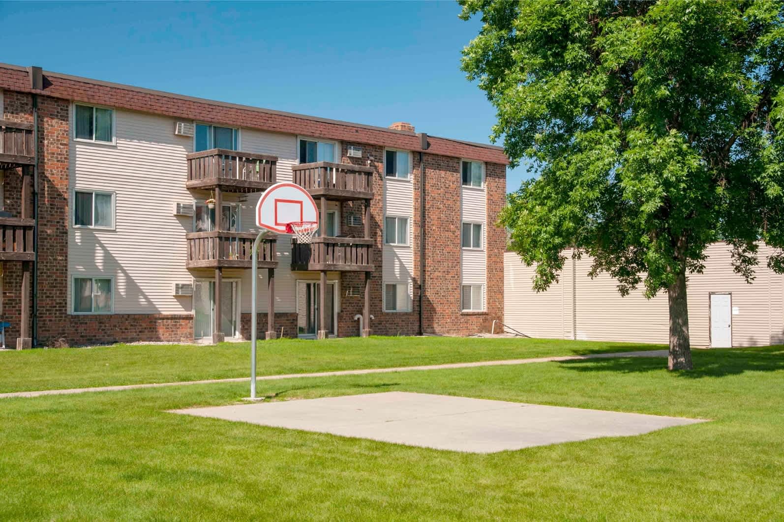 Forest Park Apartments – photo 4