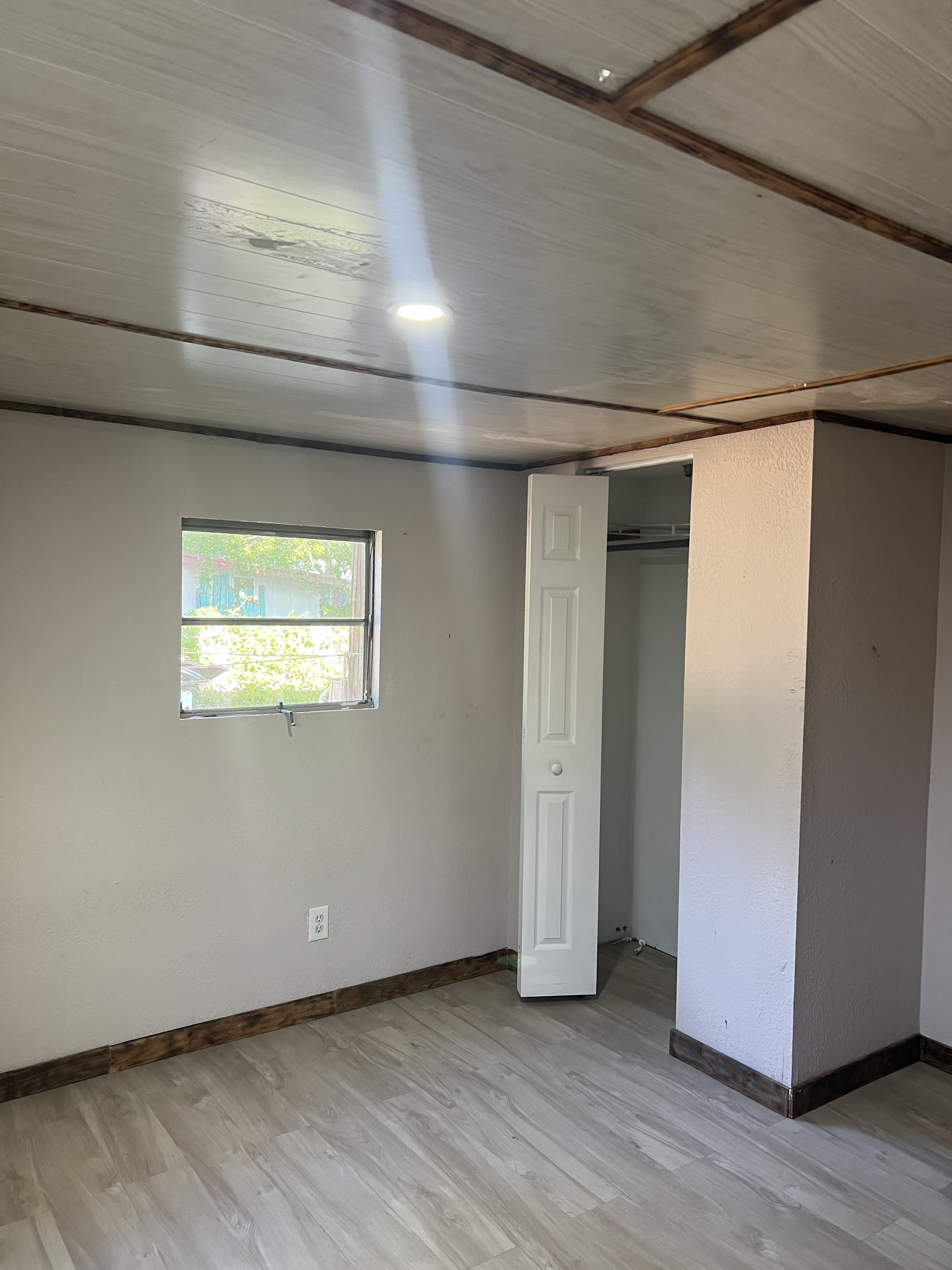 5130 76th Street North – photo 4