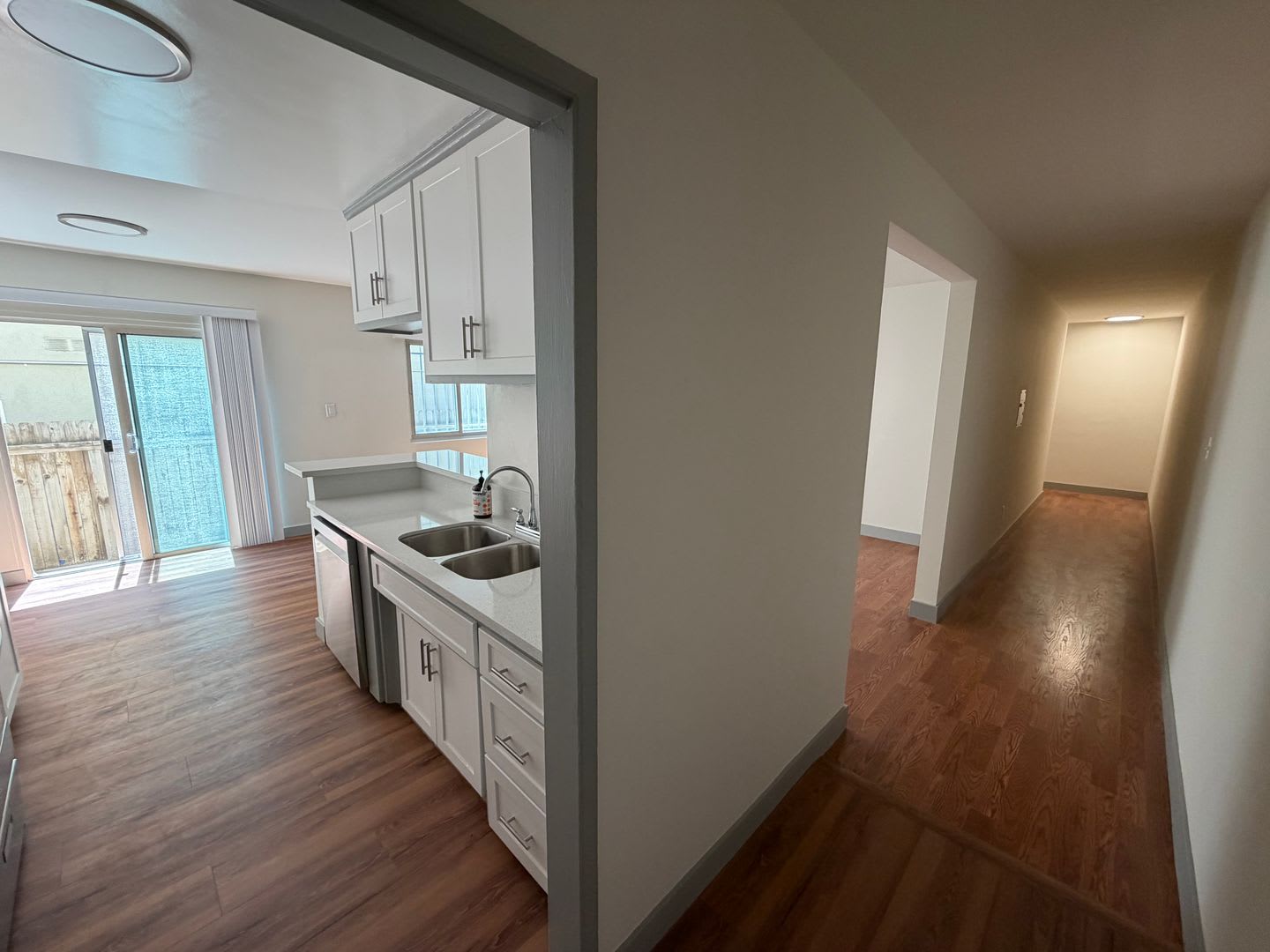 s7769 – photo 1