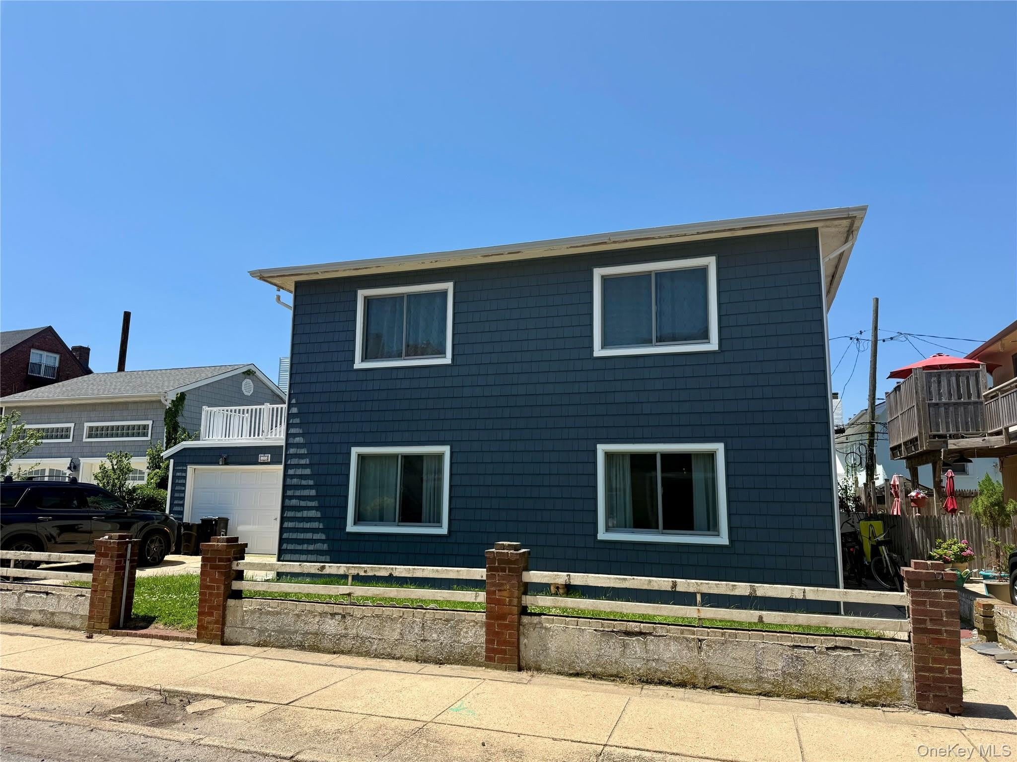 105 Belmont Avenue – photo 1