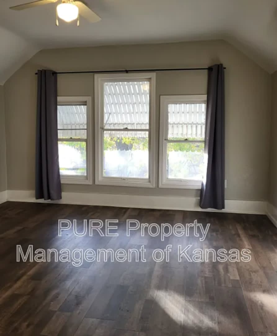 1620 SW College Ave. Unit 1 – photo 4