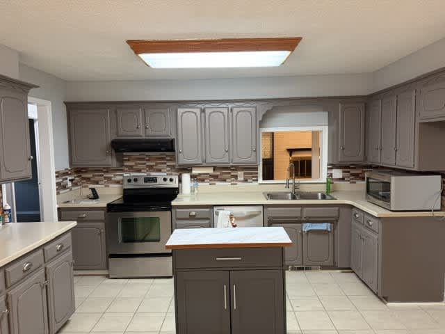 10013 Carnie Cir – photo 5