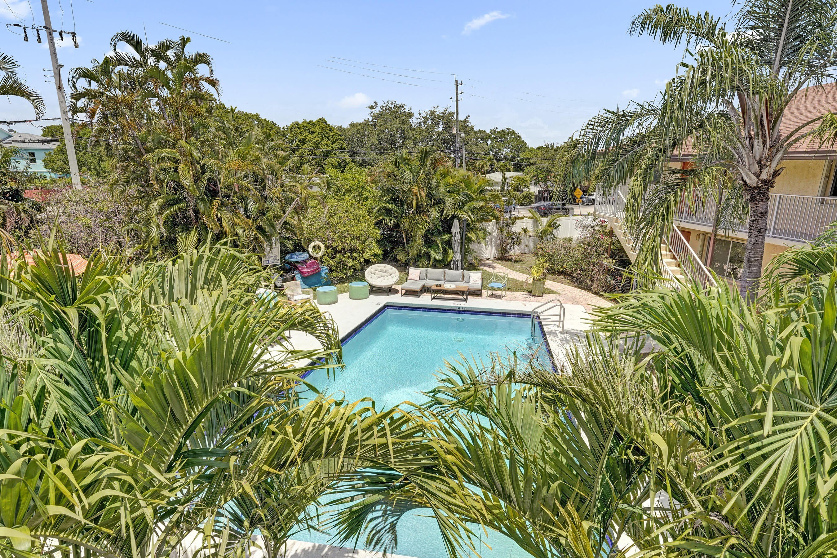 1250 Miami Road – photo 4