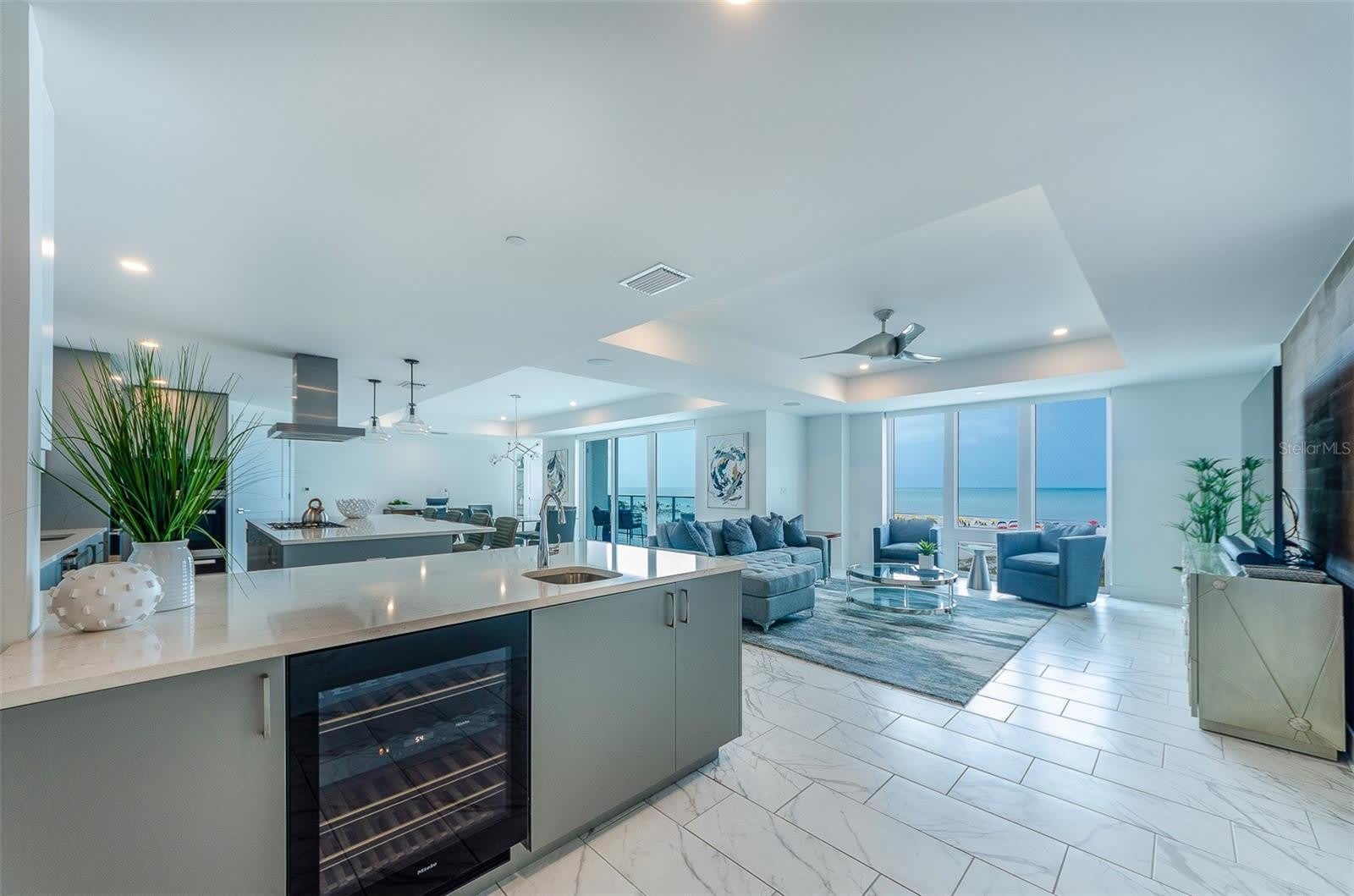 15 AVALON Street – photo 4