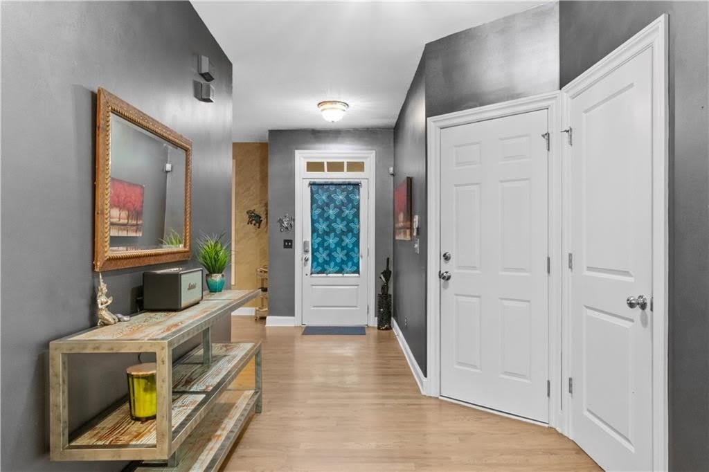 1636 Drew Drive NW – photo 3