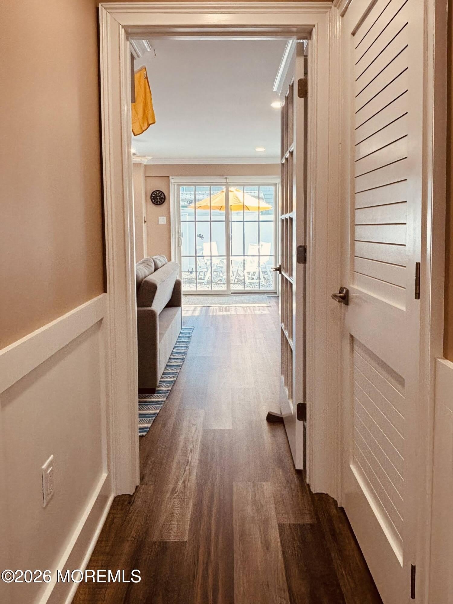 39 20th Avenue – photo 3