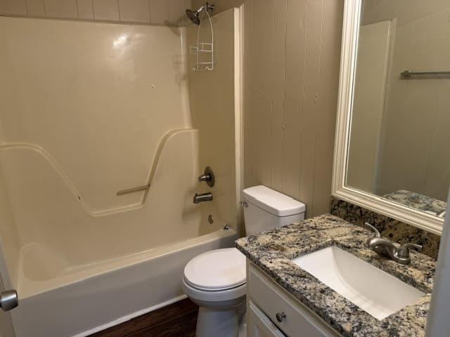 308 Mildred Street B – photo 2
