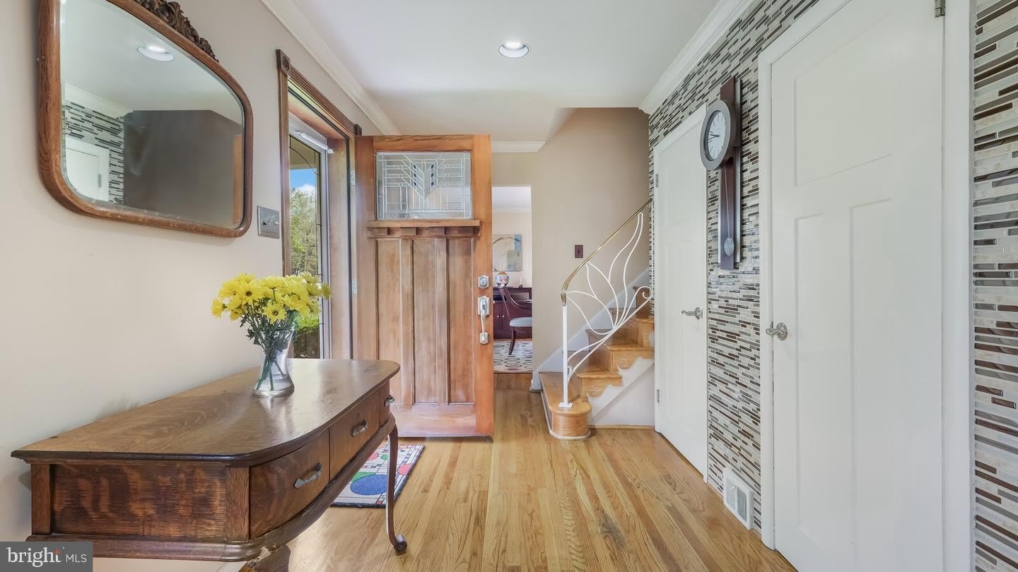646 Green Briar Road – photo 2