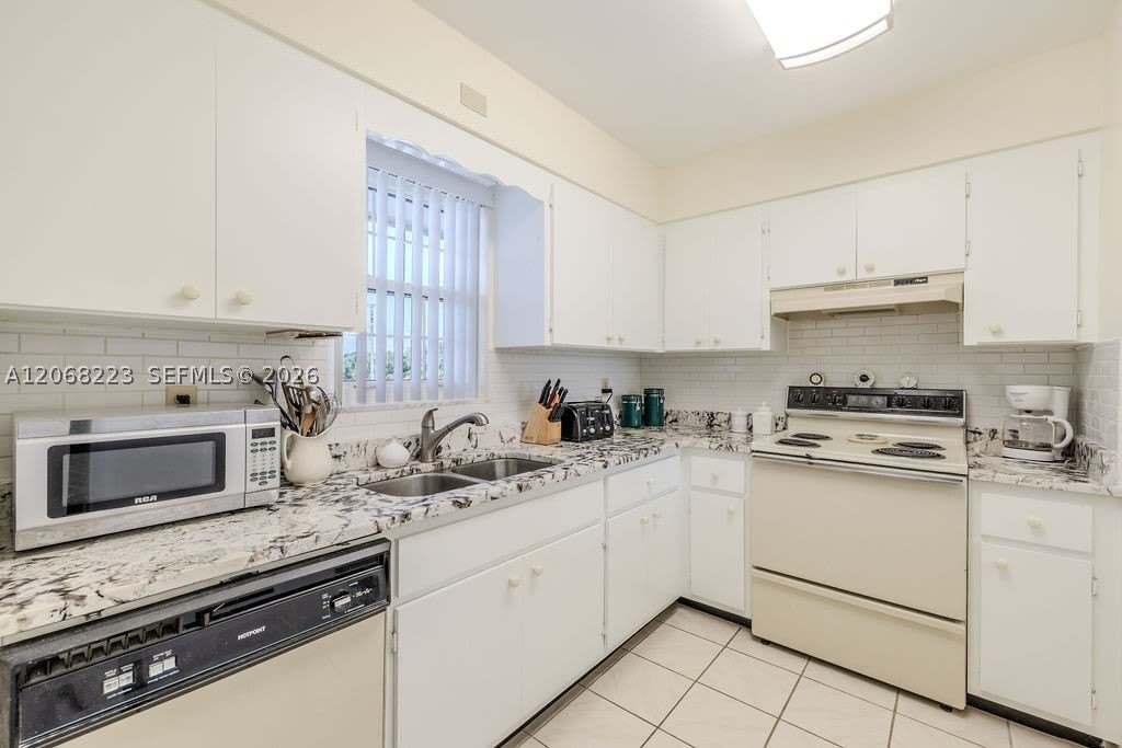 2333 Indian River Blvd – photo 3