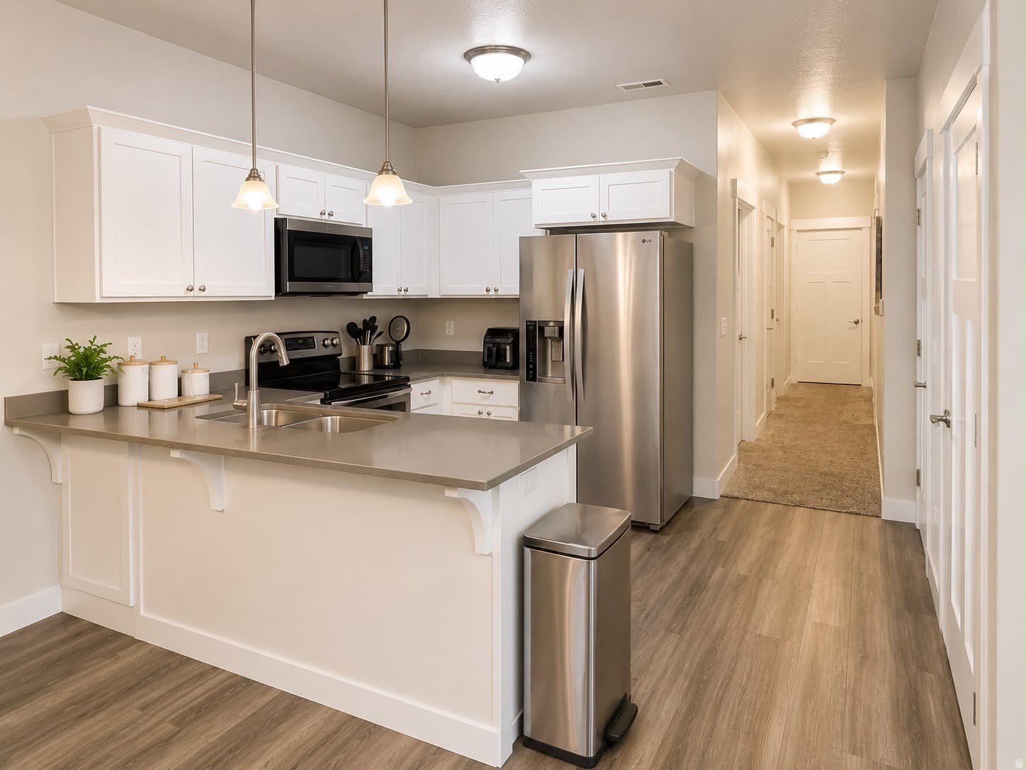4234 W MCKELLEN Dr – photo 4