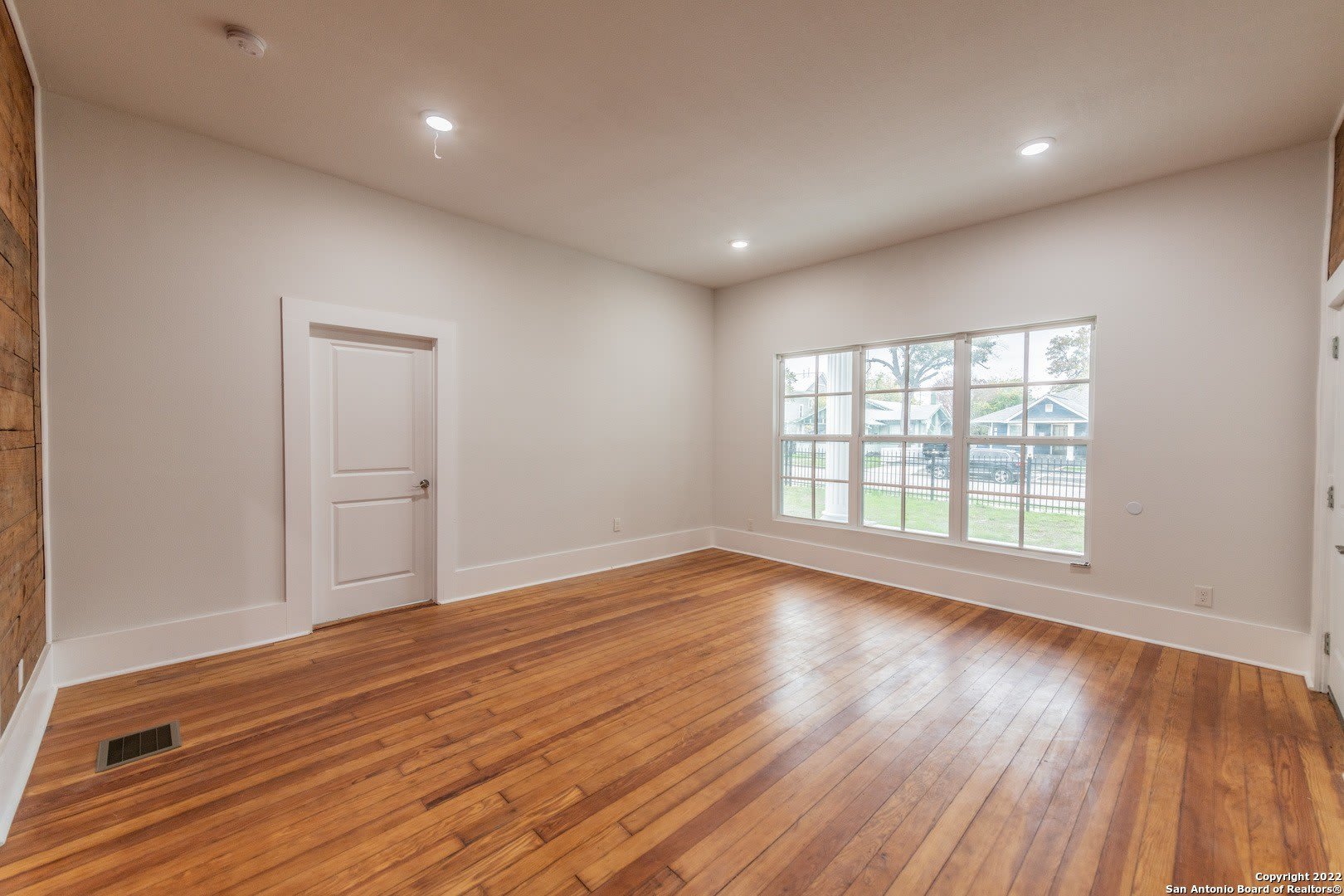 121 highland – photo 2