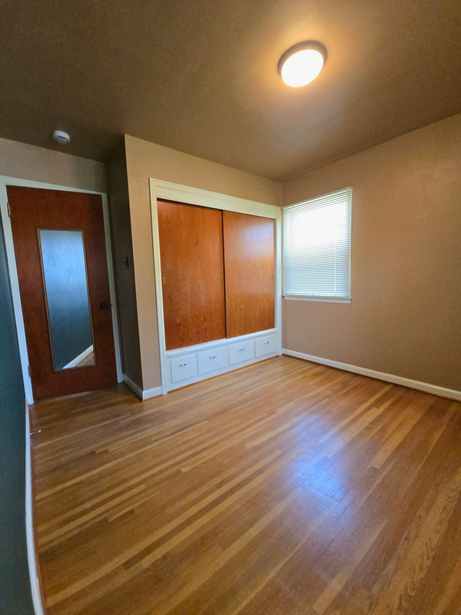 2719 6th Avenue North – photo 5