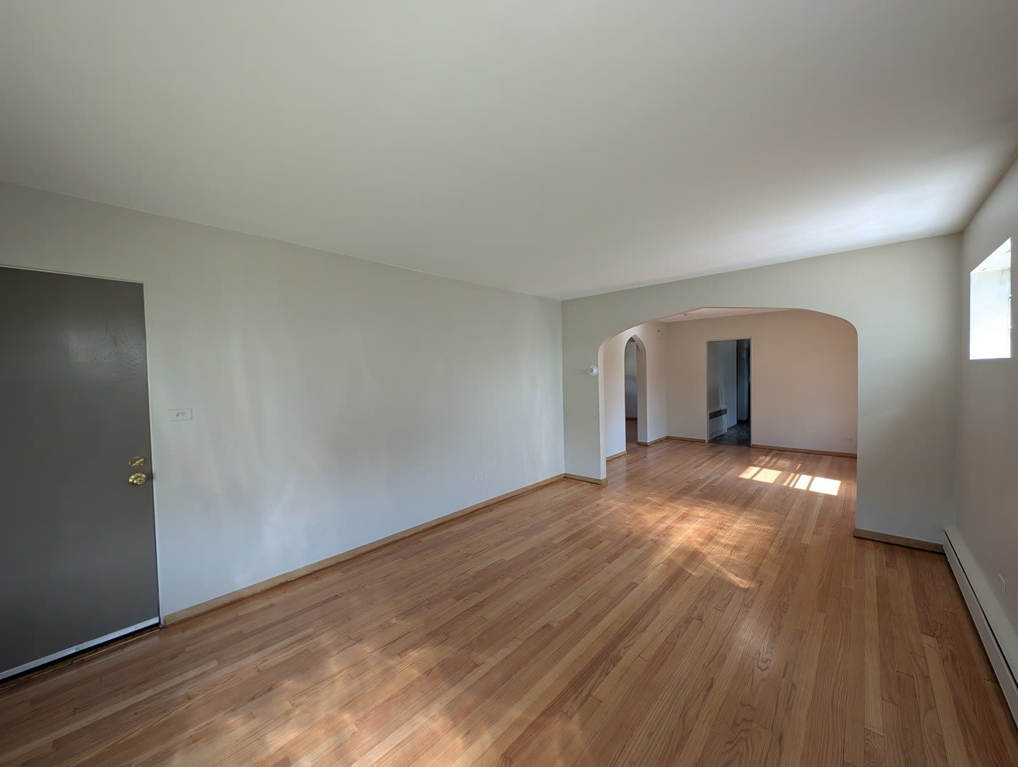 300 Burlington Avenue – photo 2