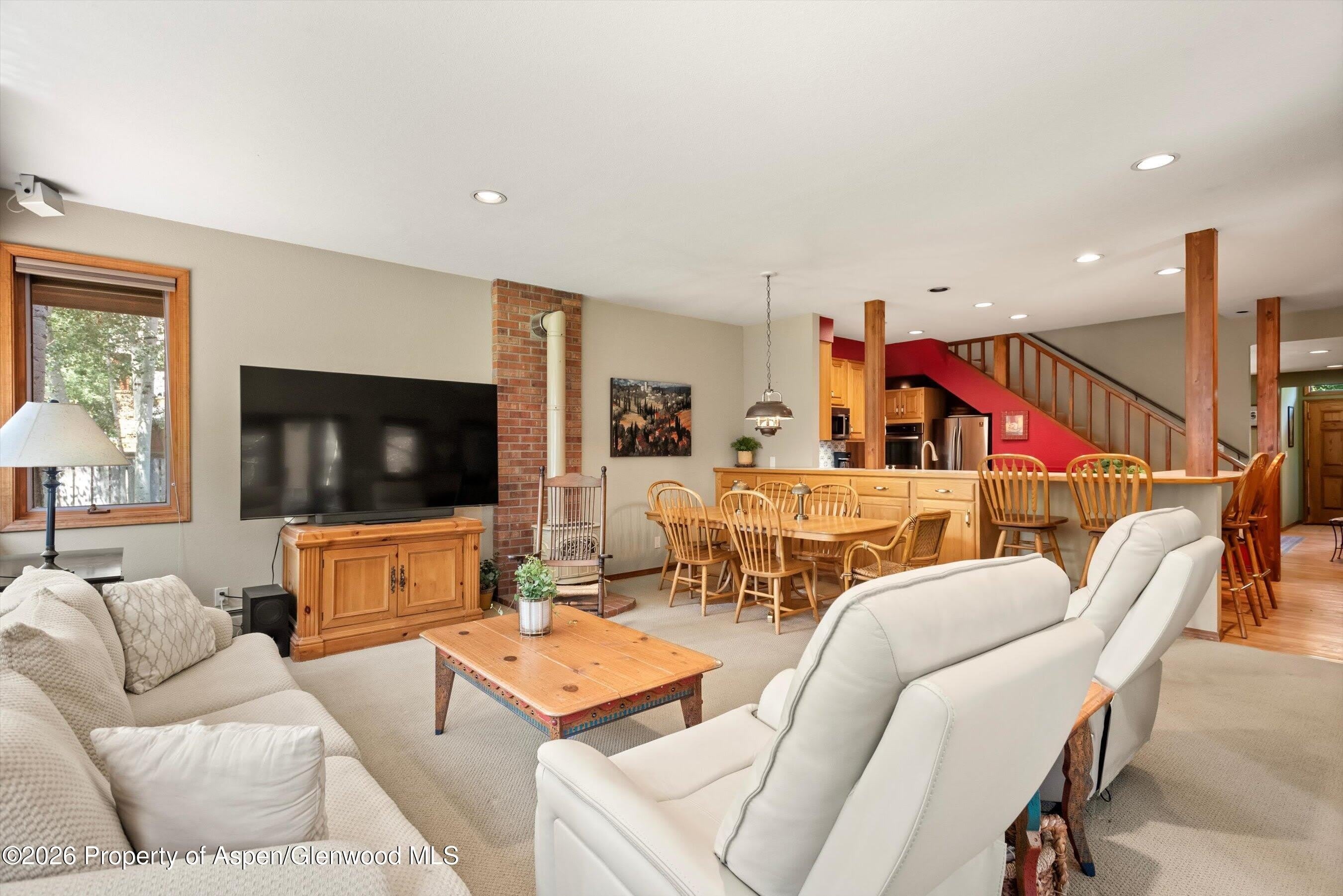 1375 Snowbunny Lane – photo 4