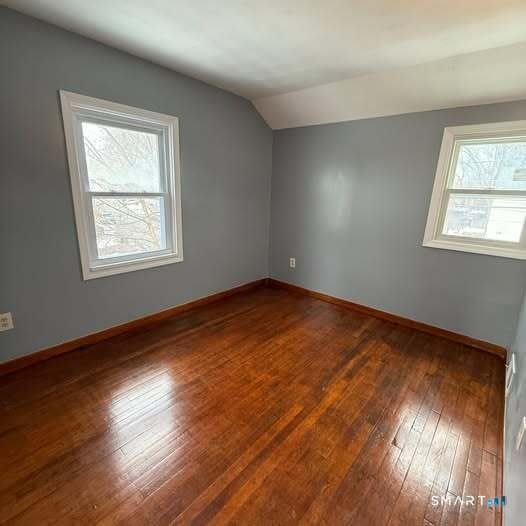 290 Priscilla Street – photo 4