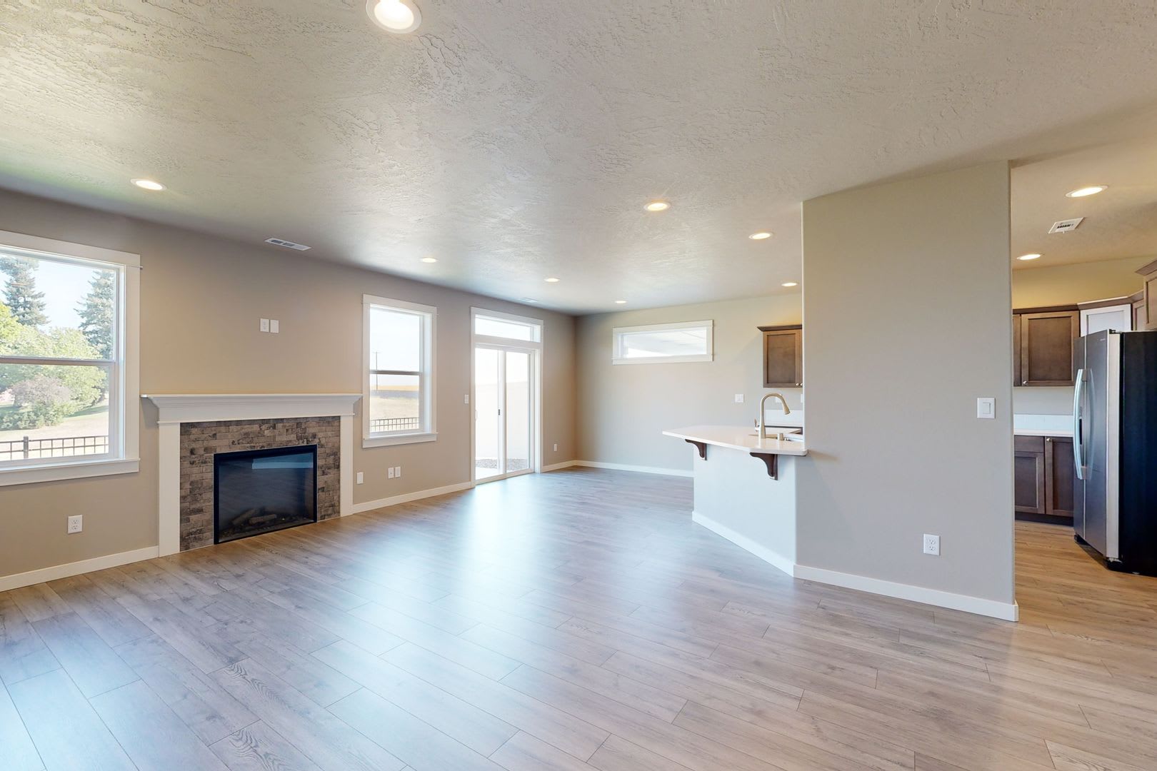 Home in Harvey Ranch Estates – photo 4