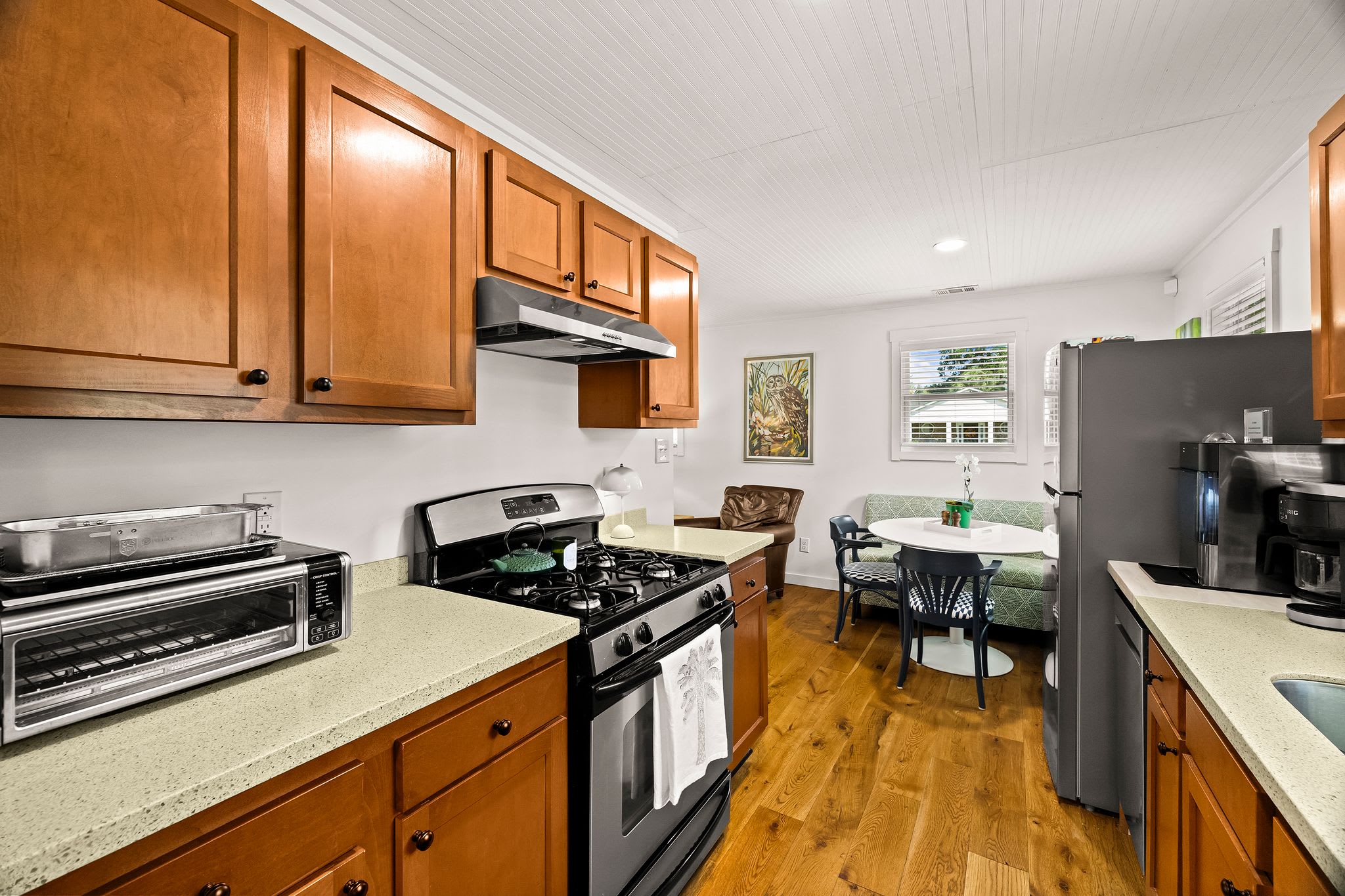 151 Rendant Ave – photo 4