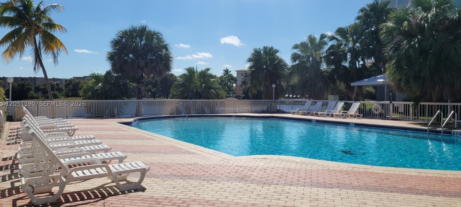 9373 Fontainebleau Blvd – photo 3