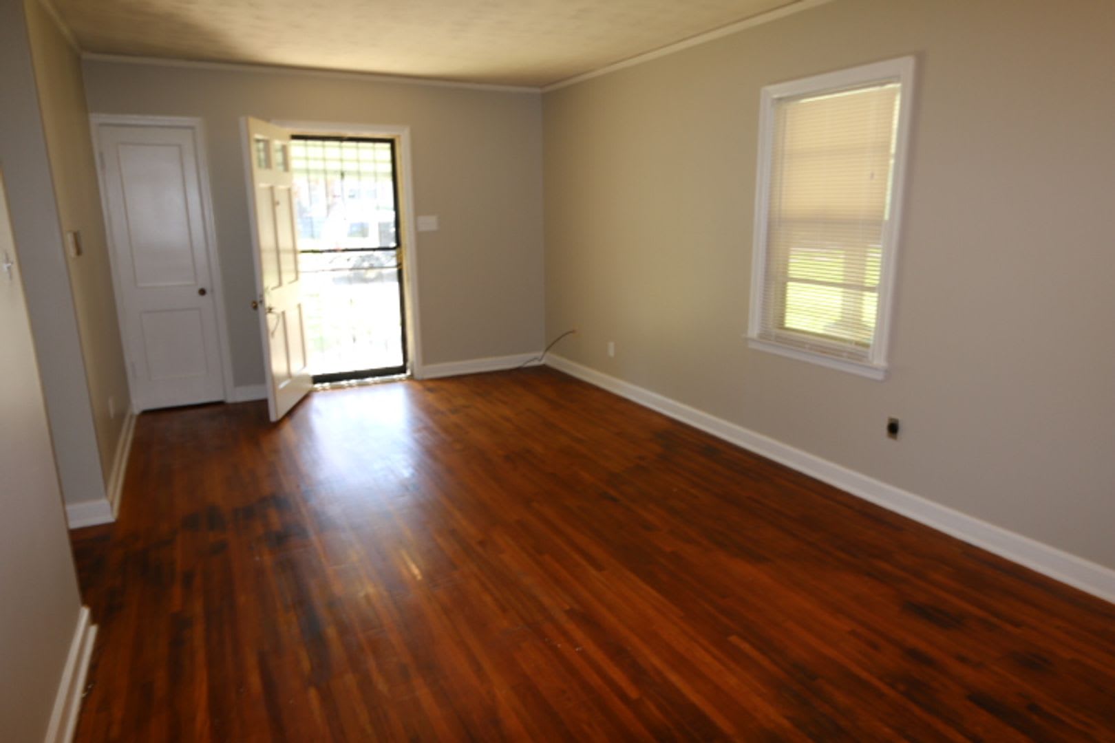 ONE BLOCK FROM GAISMAN PARK – photo 2