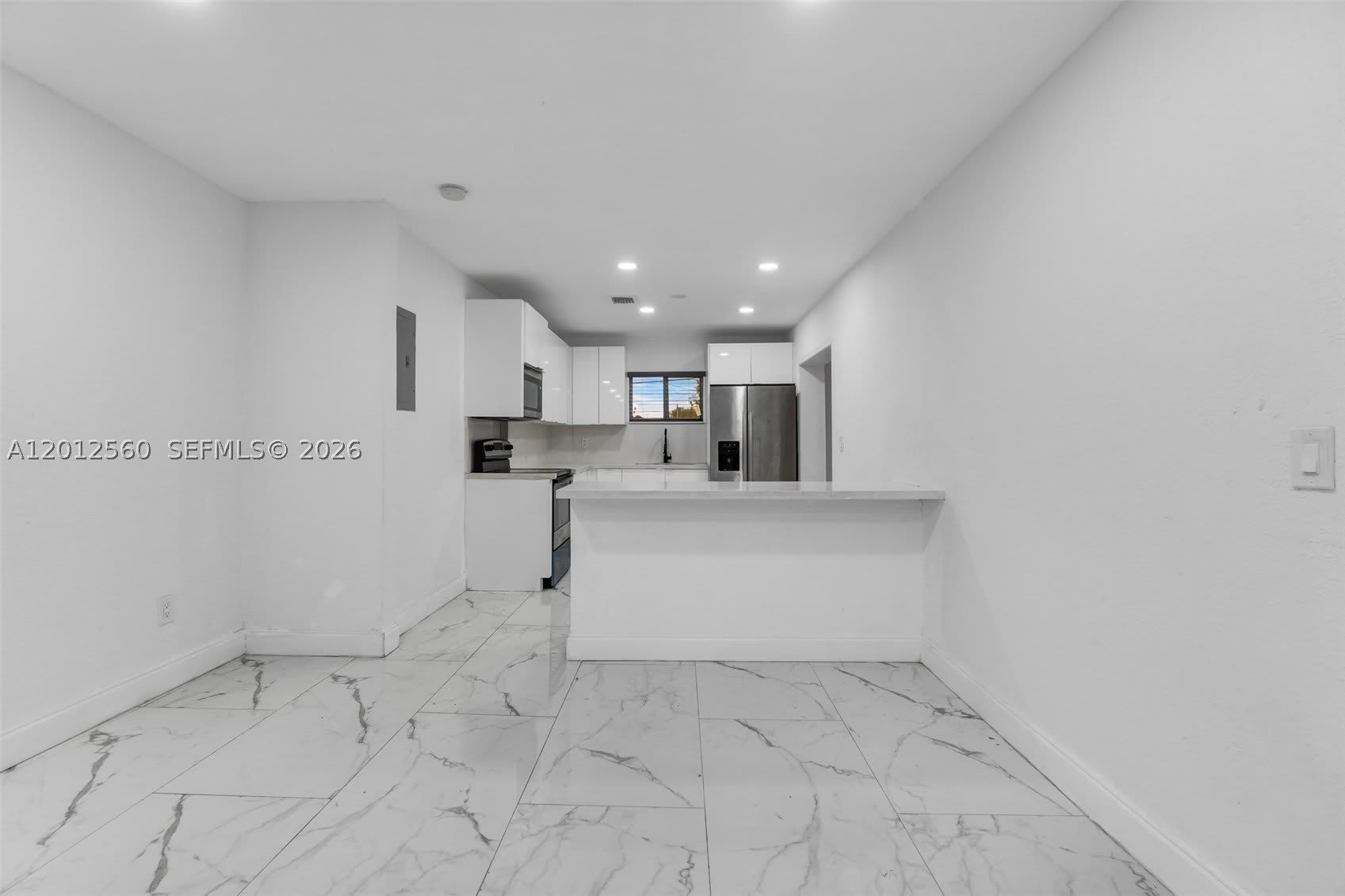 4530 Sw 25Th St – photo 2