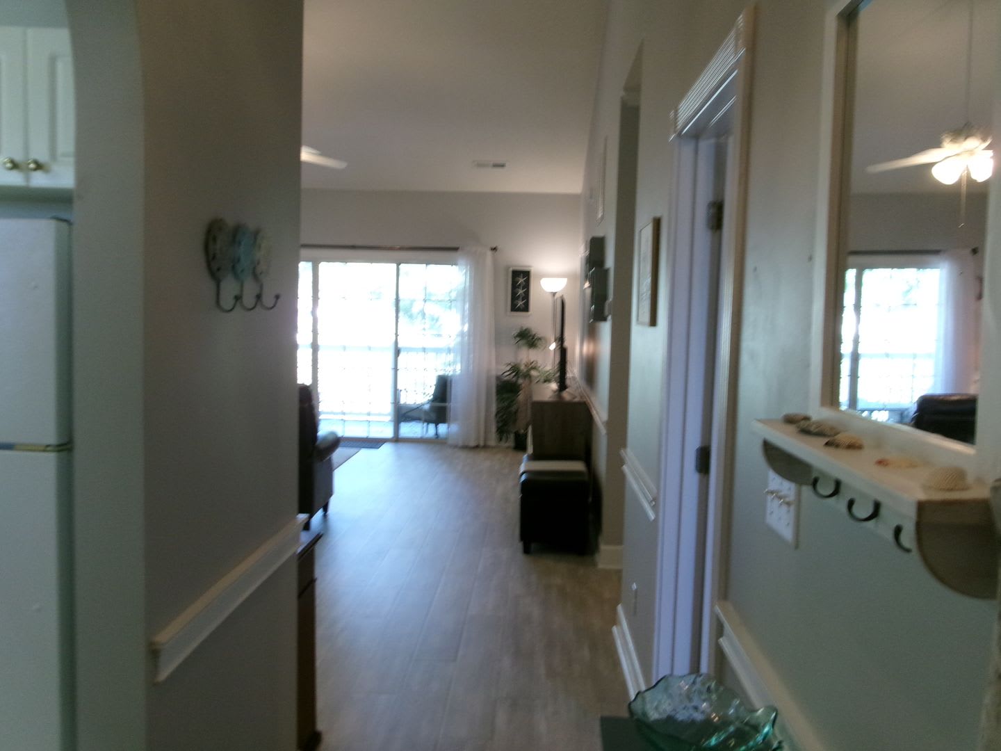 Furnished 2 bedroom, 2 bath condo in Arrowhead Community – photo 2