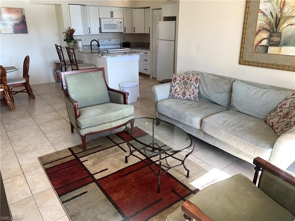 1275 Wildwood Lakes Blvd – photo 5