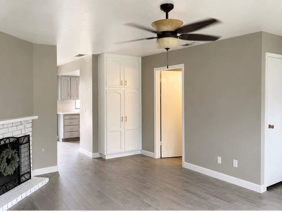 361 North Capitola Court – photo 3