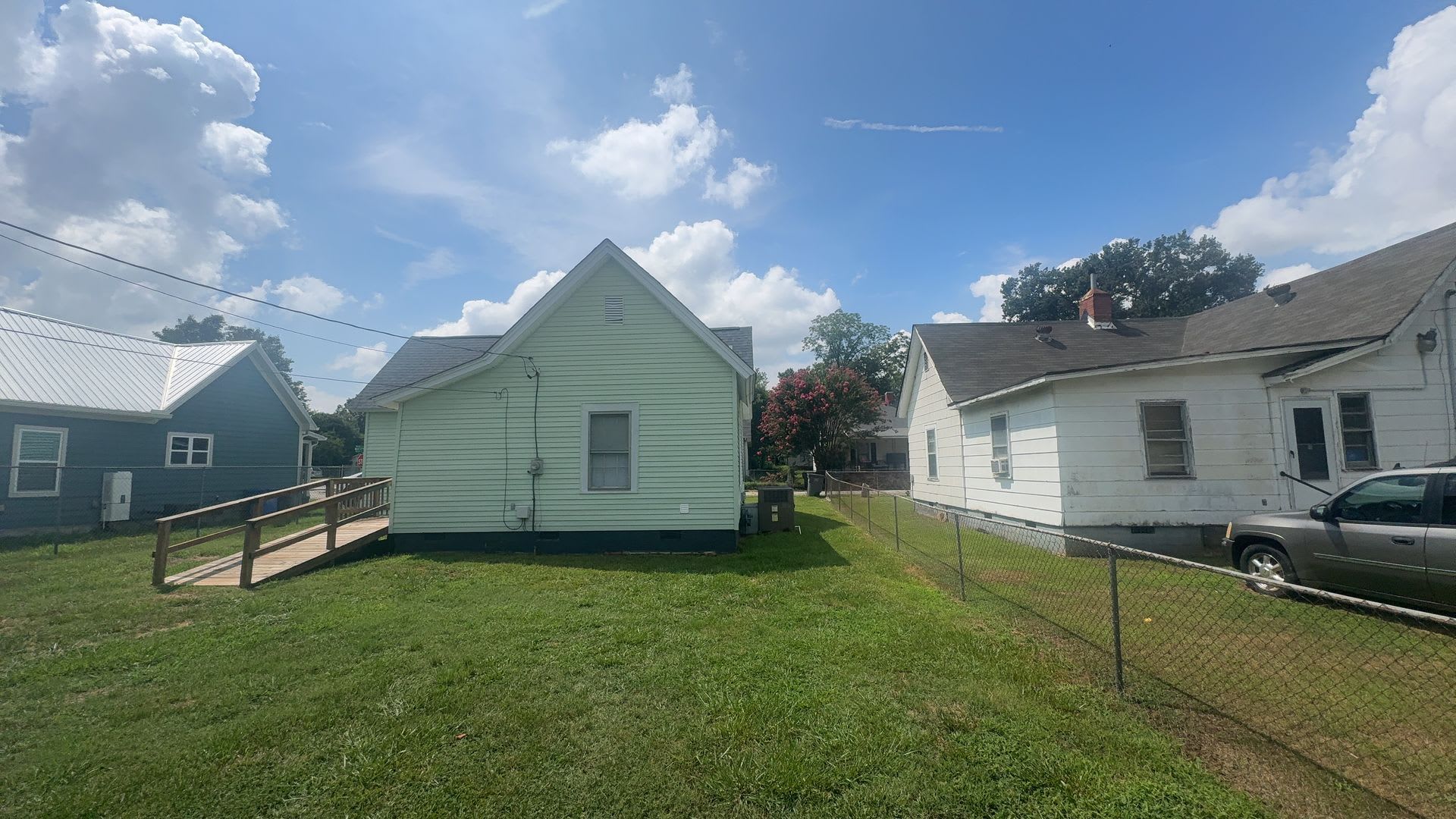 Newly Renovated 1br/1ba Home in Greenville, SC – photo 2