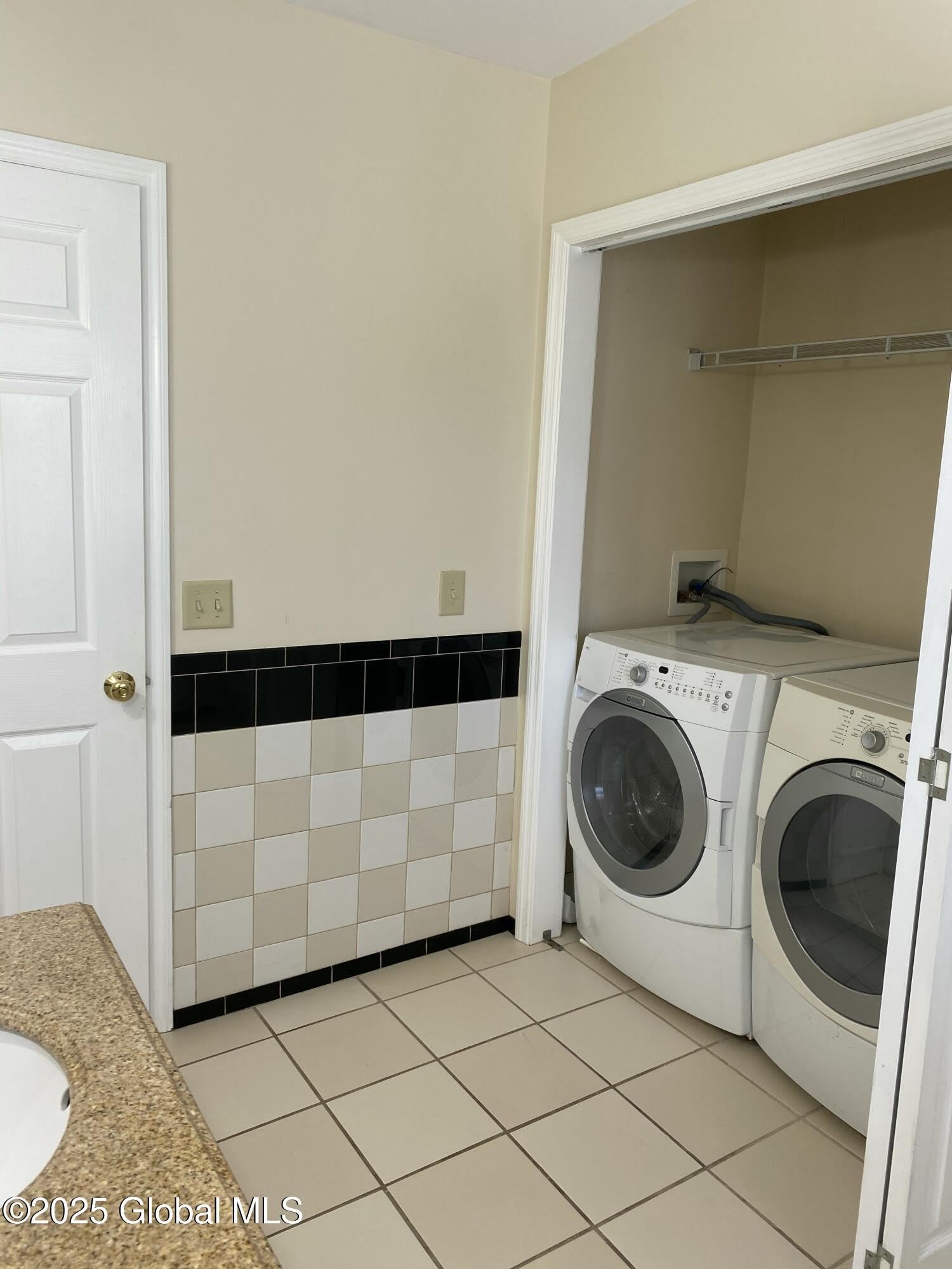 403 Lake Avenue – photo 5