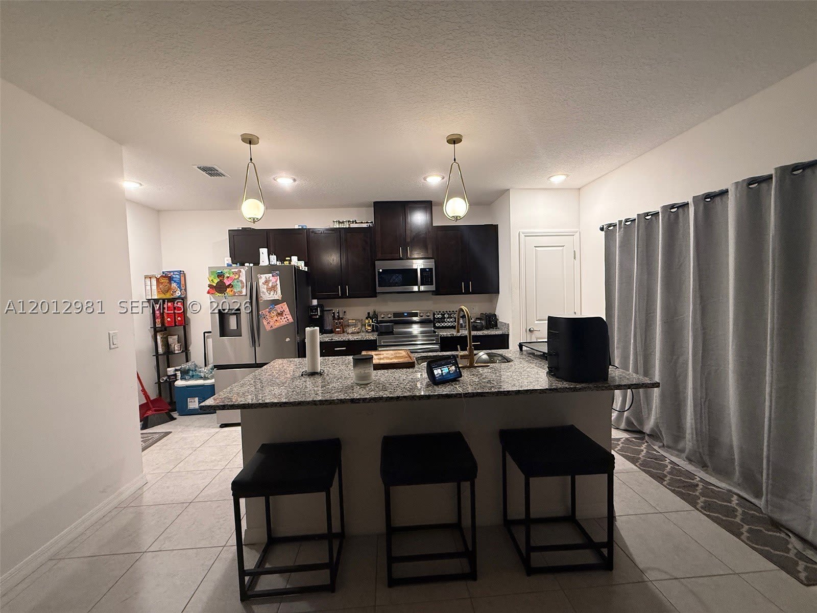 1557 Sw Dycus Ave – photo 3
